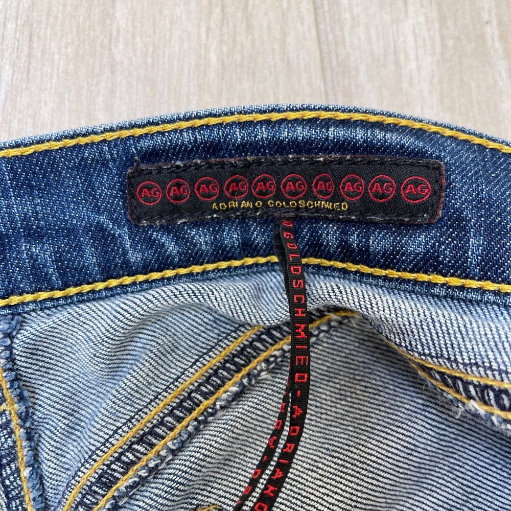 AG Adriano Goldschmied 'The Shorty' Distressed Jean Short 32 - Picture 7 of 11